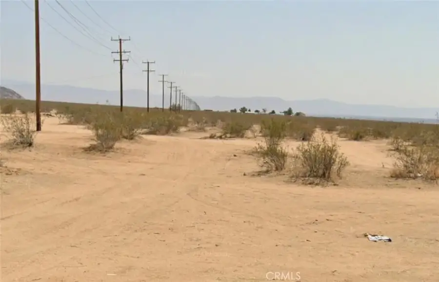 0 Los Padres, Apple Valley, CA 92307 - #3