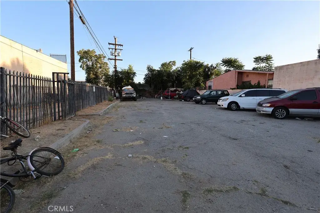 810 W 133rd, Compton, CA 90222 - #1
