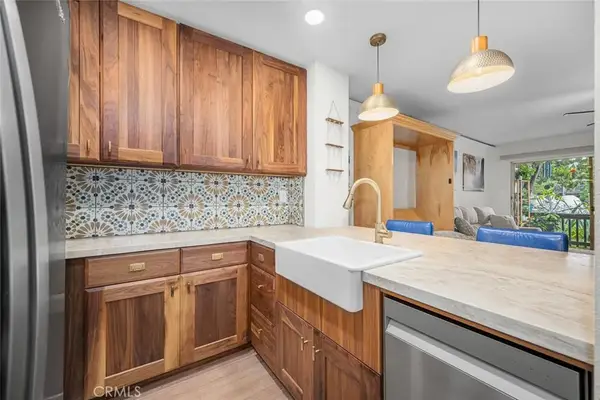 7890 E Spring St. #4W, Long Beach, CA 90815