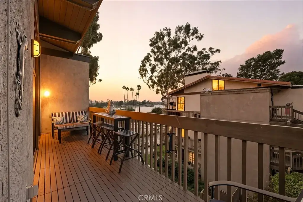 7327 Marina Pacifica South, Long Beach, CA 90803 - Image #1
