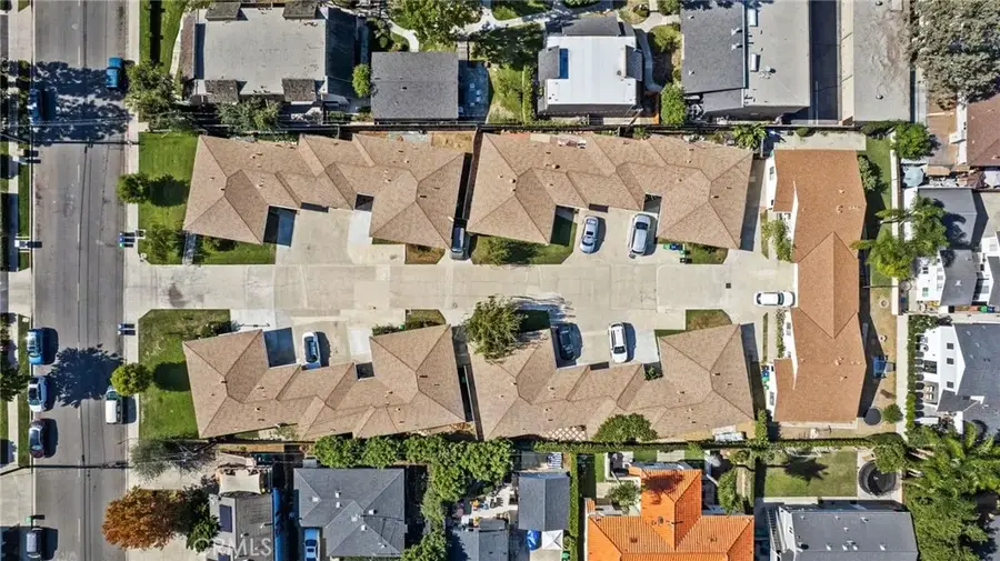 184 E 21st St, Costa Mesa, CA 92627 - Image #3