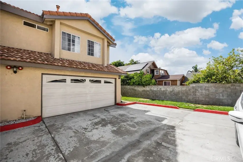 331 E Phillips, Pomona, CA 91766 - Image #1