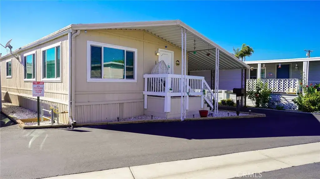 5200 Heil Ave #18, Huntington Beach, CA 92649 - Image #1