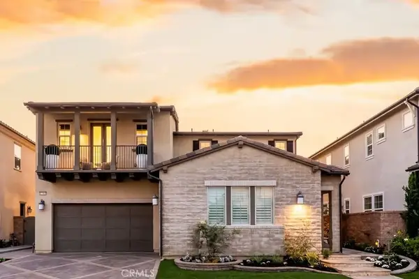 17301 Juniper Lane, Huntington Beach, CA 92649