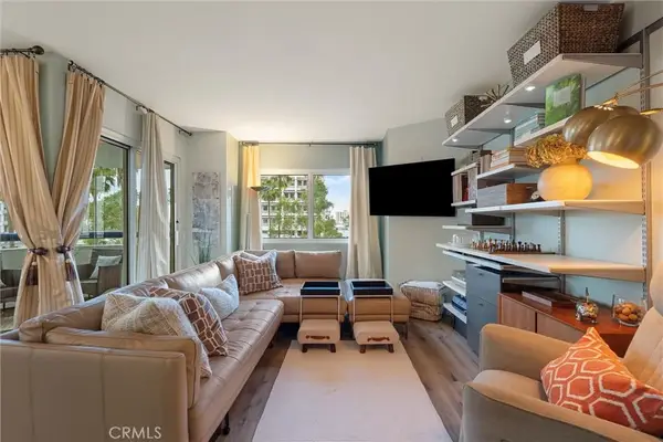 525 Seaside Way #411, Long Beach, CA 90802