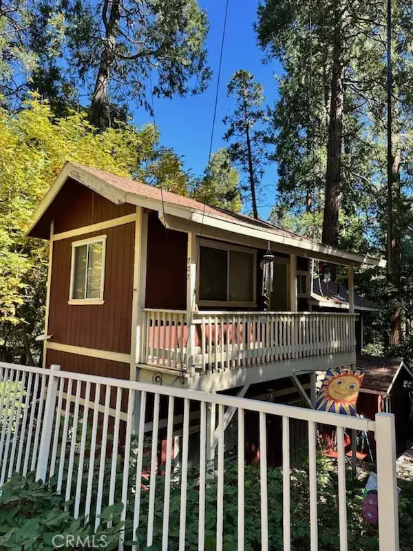 735 Ca-138, Crestline, CA 92325