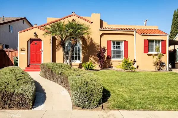 121 W Fairview, Inglewood, CA 90302