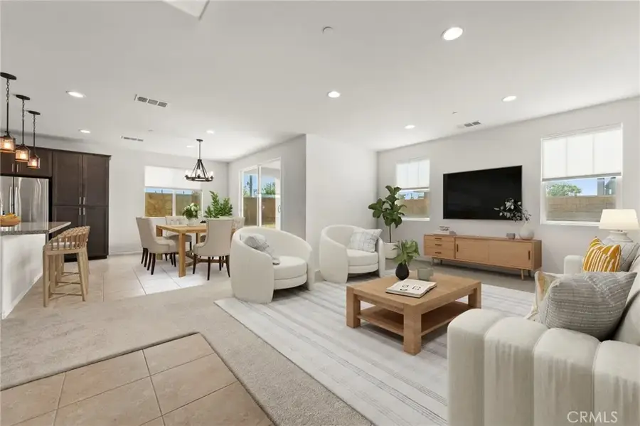 636 S Lakeshore Drive, Anaheim, CA 92806 - Image #2