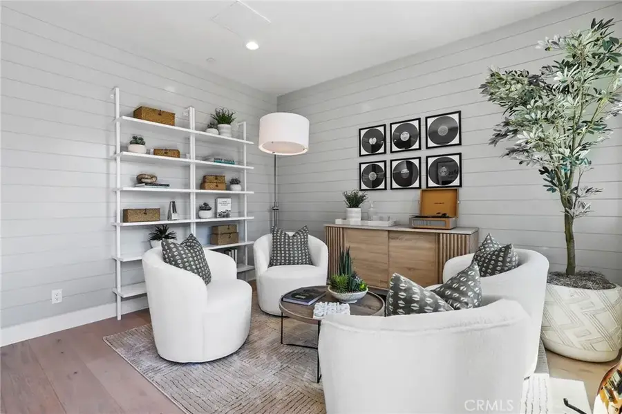 19051 Main Street #105, Huntington Beach, CA 92648 - Image #2