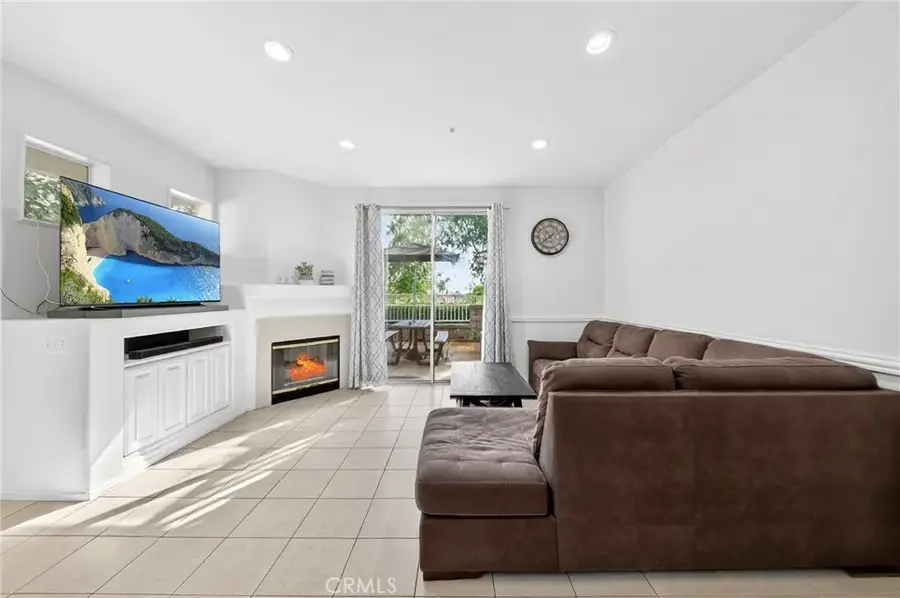 32 Carlsbad, Aliso Viejo, CA 92656 - Image #2