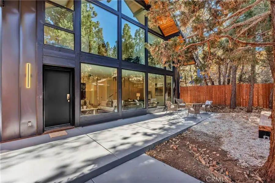 216 Leonard Lane, Sugarloaf, CA 92386 - Image #2