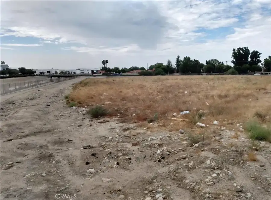 8825 Vineyard, Rancho Cucamonga, CA 91730 - #2