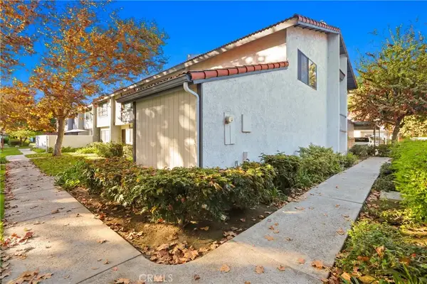 1910 W Palmyra #46, Orange, CA 92868