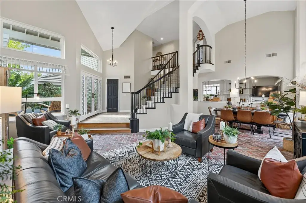 21352 Silvertree Lane, Rancho Santa Margarita, CA 92679 - Image #1