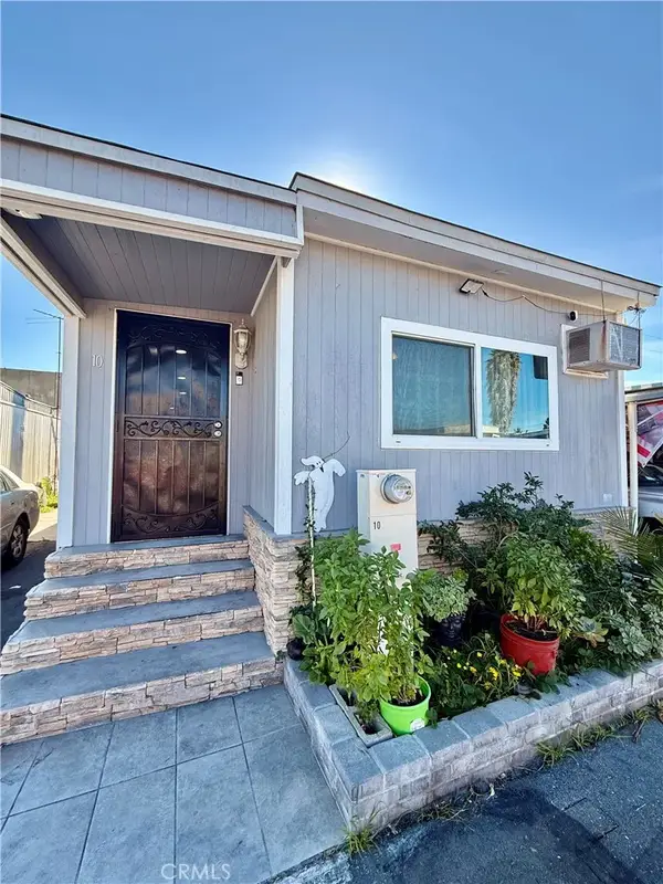 22335 S Vermont #10, Torrance, CA 90502