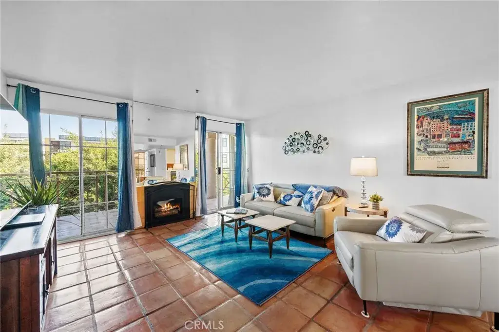 801 Pine Avenue #304, Long Beach, CA 90813 - Image #1