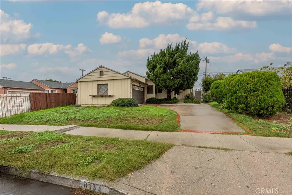 8133 Brimfield, Panorama City, CA 91402 - Image #1