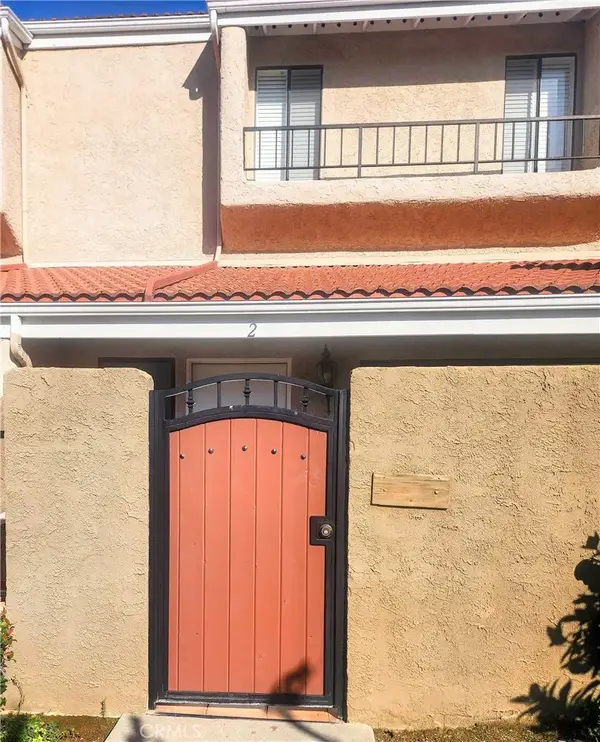 2 Lincoln Court, Buena Park, CA 90620