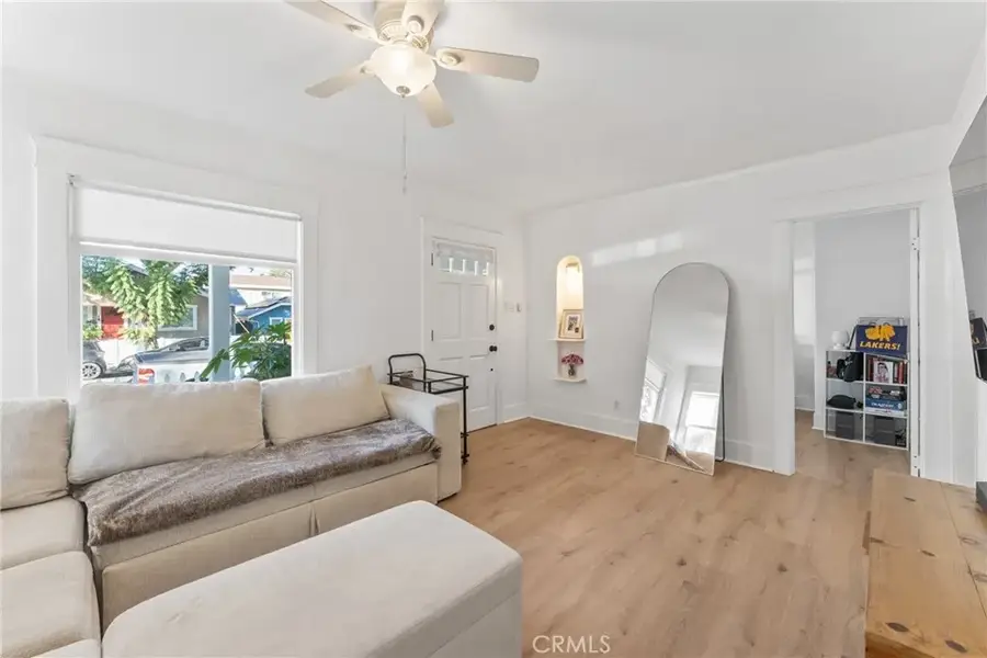 1724 E 8th, Long Beach, CA 90813 - #2