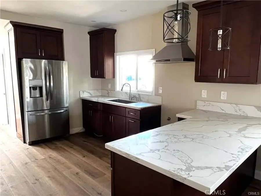 547 S Grande Vista Avenue, Los Angeles, CA 90063 - Image #3