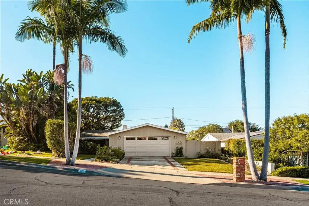 337 Vista Baya, Costa Mesa, CA 92627 - Image #1