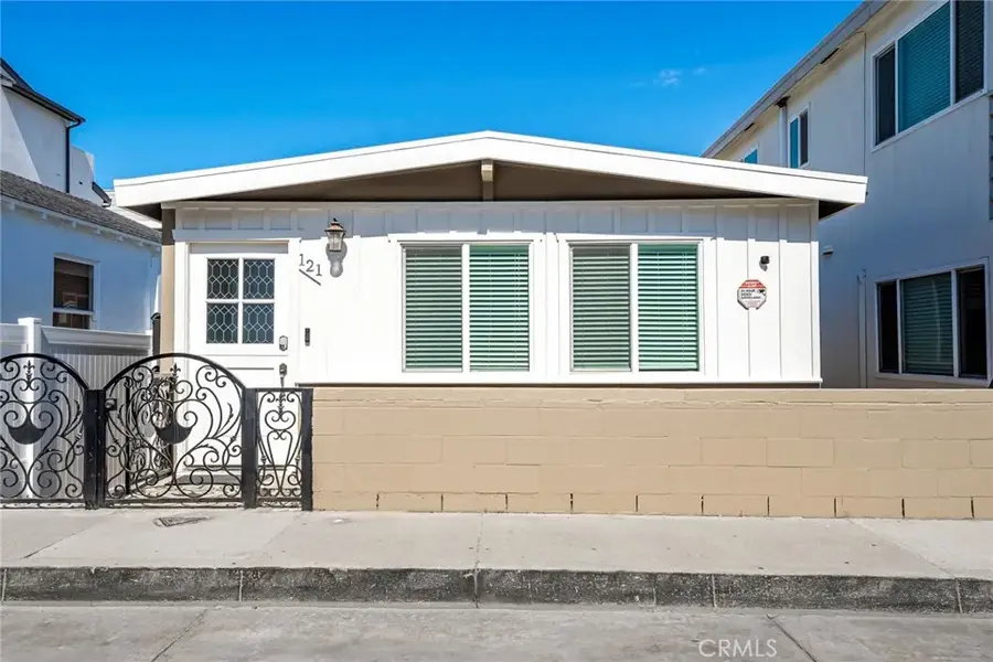 121 25th, Newport Beach, CA 92663 - Image #2