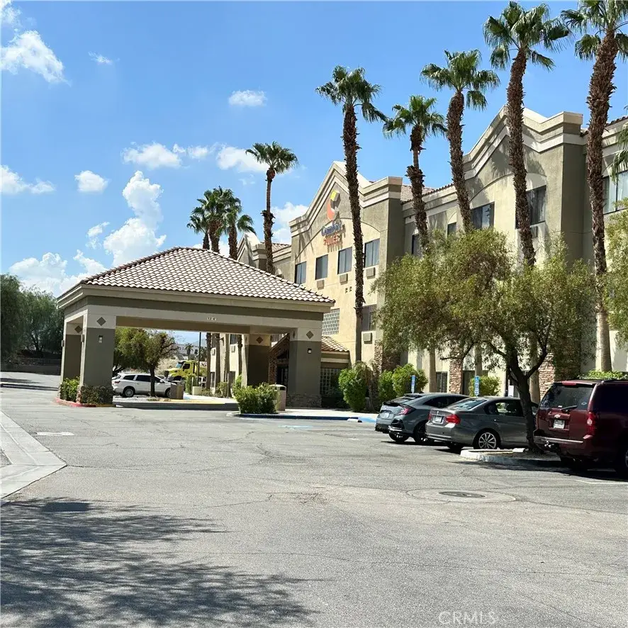 39565 Washington, Palm Desert, CA 92211 - #3