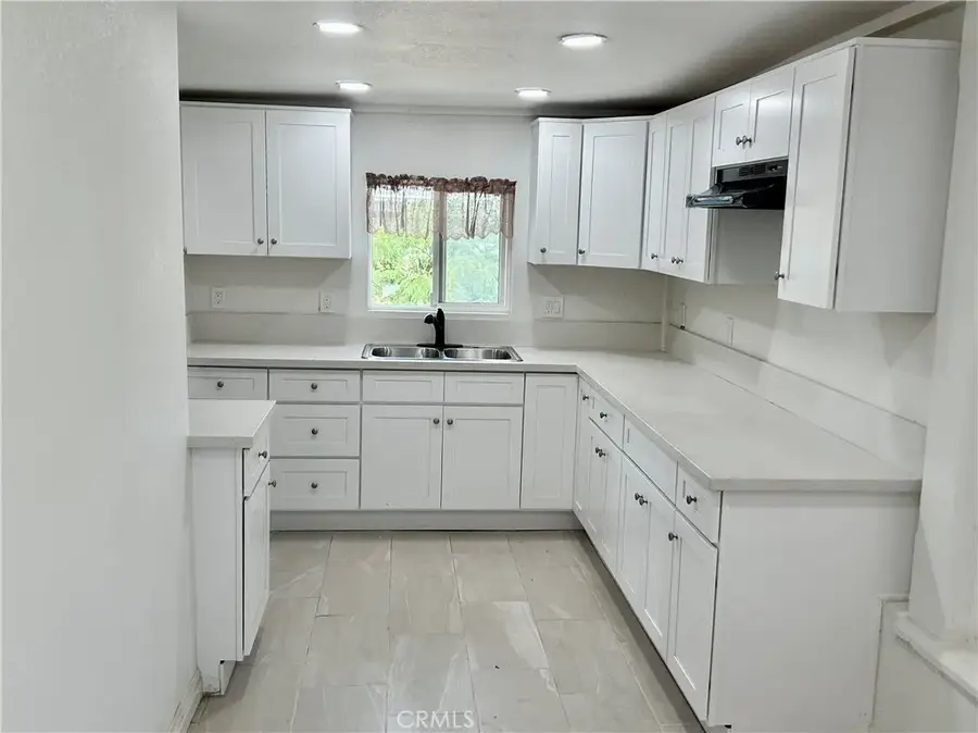 128 E 1st, Buttonwillow, CA 93206 - Image #3