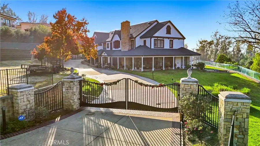 381 S Henning Way, Anaheim, CA 92807 - #2