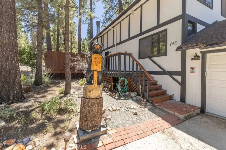 745 Irving Way, Big Bear City, CA 92314 - Image #3