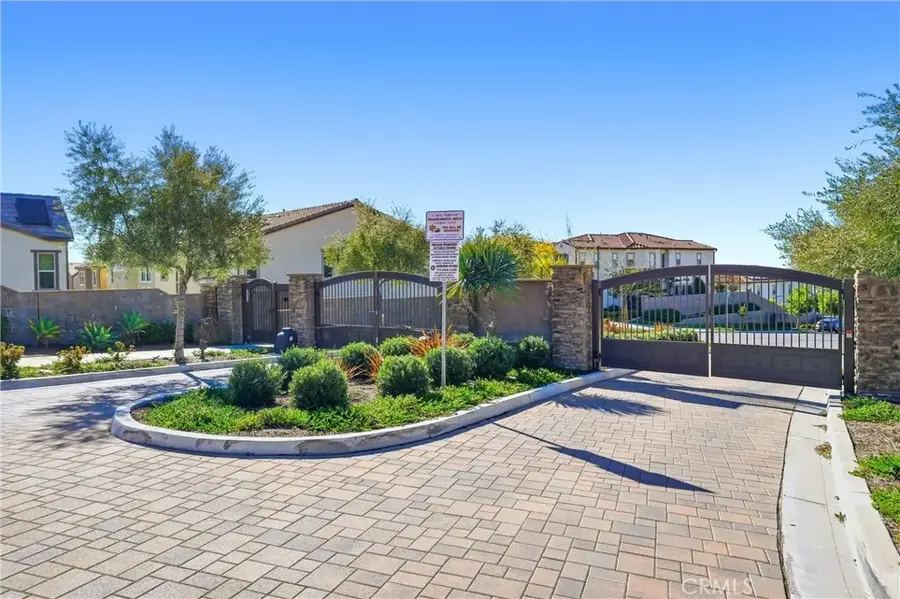 201 Mountain Sage, Lake Forest, CA 92610 - Image #2