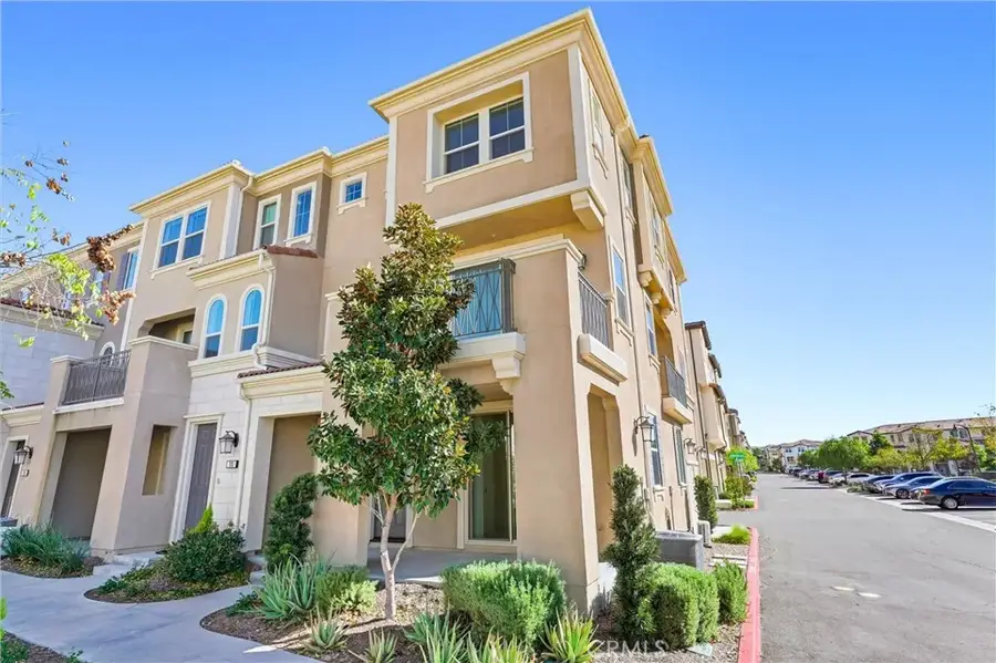 201 Mountain Sage, Lake Forest, CA 92610 - Image #3