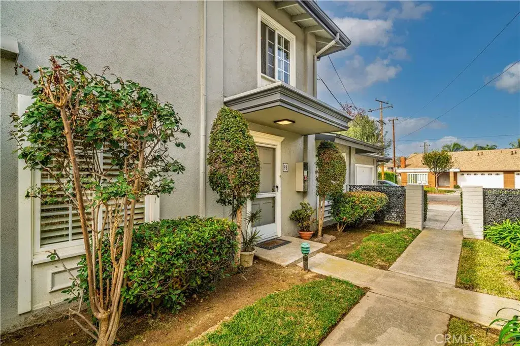 1845 Anaheim Avenue #9B, Costa Mesa, CA 92627 - Image #1