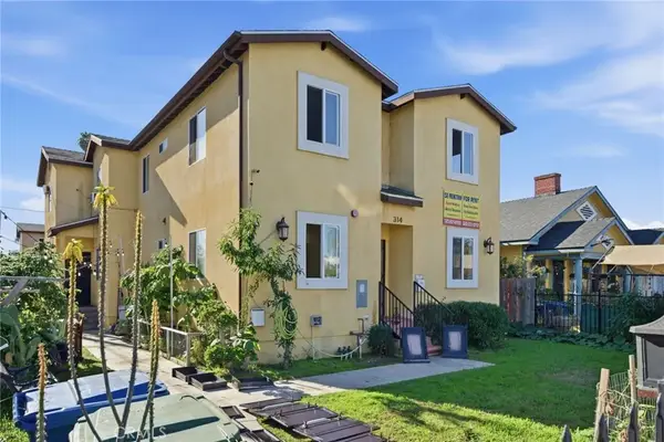 314 W 65th Street, Los Angeles, CA 90003