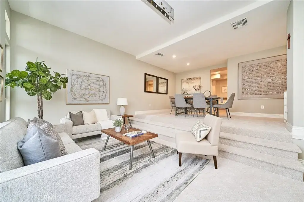 681 S Norton Avenue #107, Los Angeles, CA 90005 - Image #1