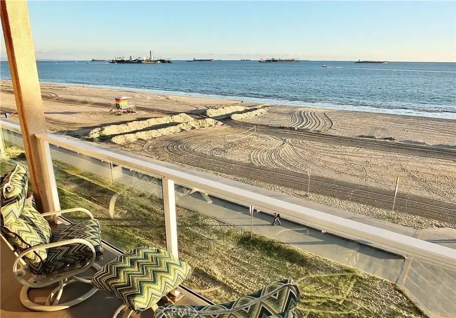 1700 Bluff Place #1, Long Beach, CA 90802 - Image #2
