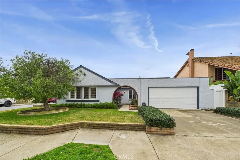 5270 Vista Hermosa, Cypress, CA 90630 - Image #1