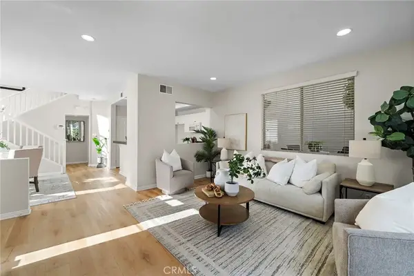 834 N Kintyre, Orange, CA 92869