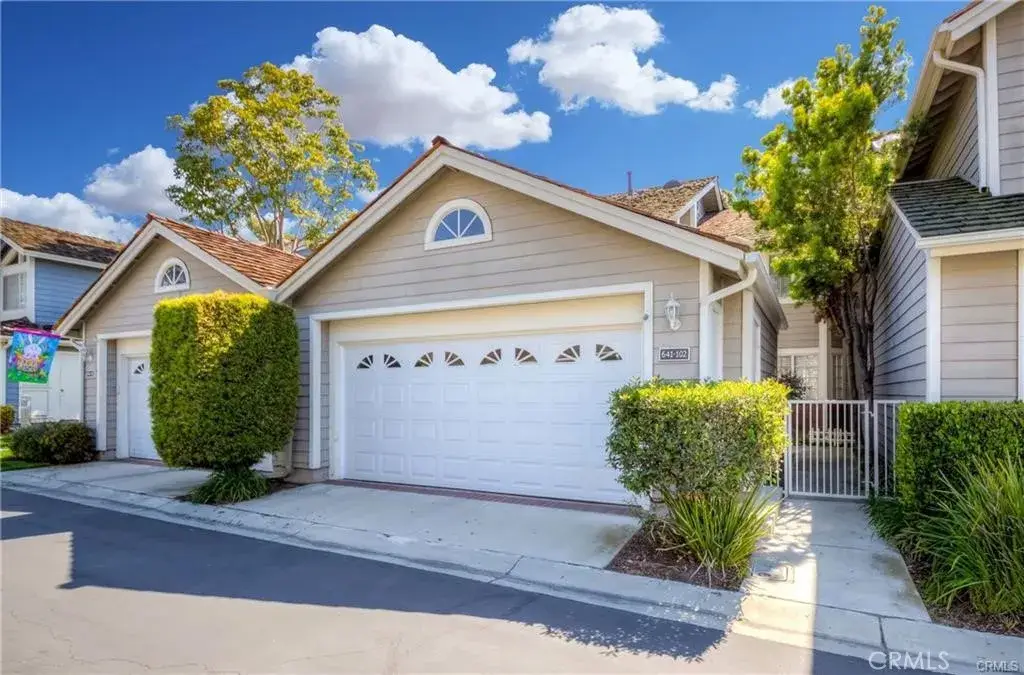 641 Wakefield Court #102, Long Beach, CA 90803 - Image #1