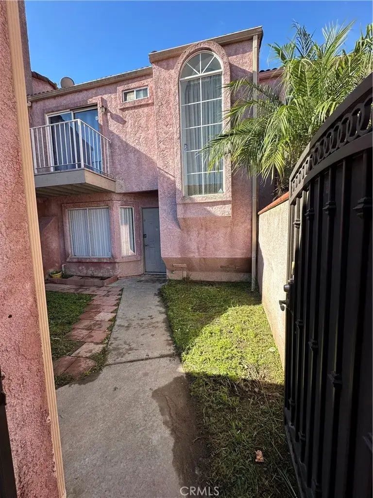 165 Racquet Club Drive, Compton, CA 90220 - Image #1