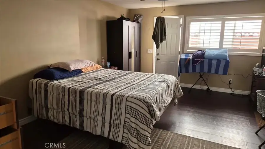 2302 S Diamond Street, Santa Ana, CA 92704 - Image #3