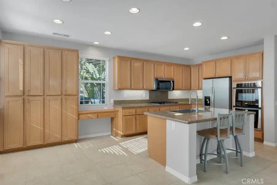 406 Town Forest Court, Camarillo, CA 93012 - Image #2