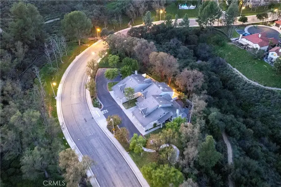 825 S Jacaranda Way, Anaheim Hills, CA 92807 - Image #2