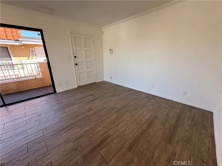 1168 E 10th Street #213, Long Beach, CA 90813 - Image #3