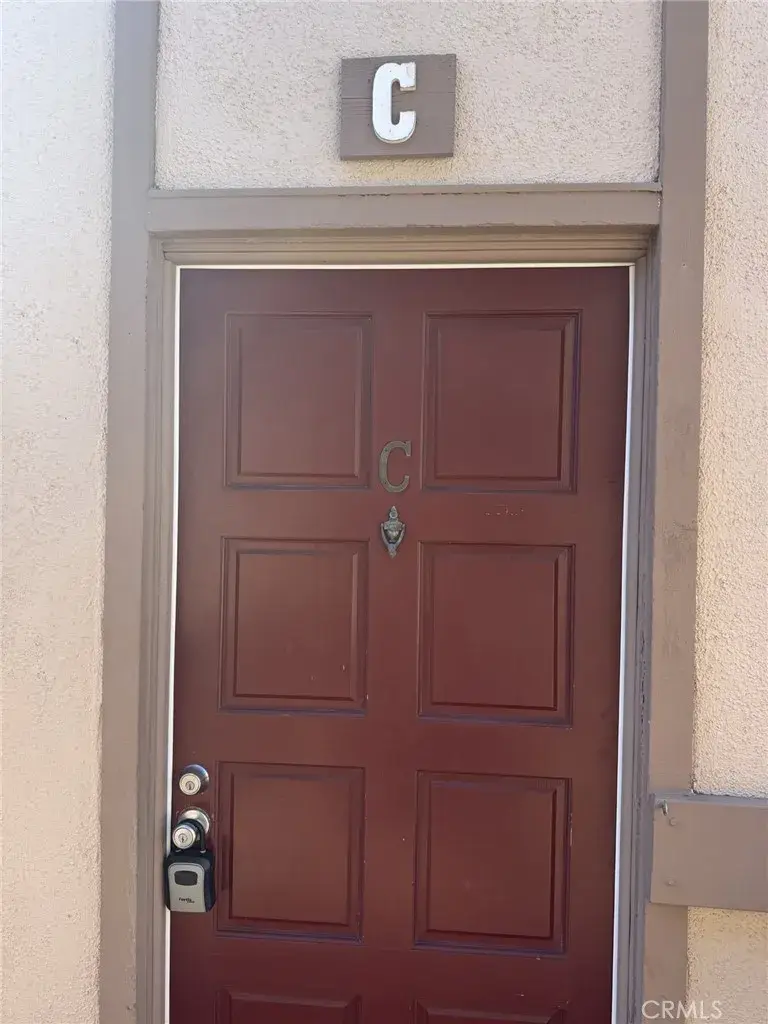 1076 B Cabrillo Park Drive #C, Santa Ana, CA 92701 - Image #2