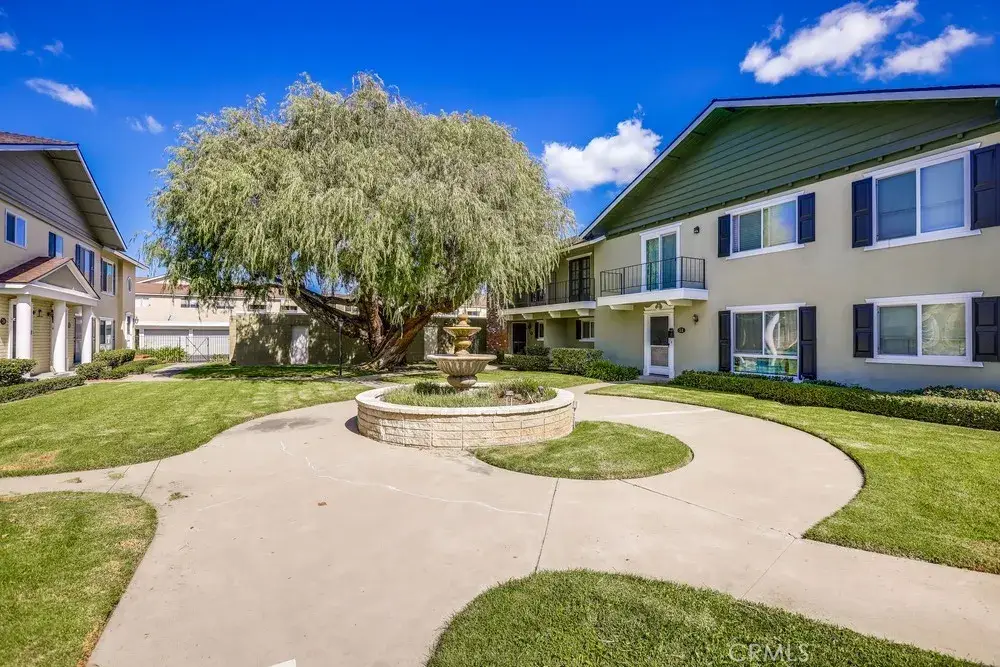 12100 Montecito Road #49, Los Alamitos, CA 90720 - Image #1