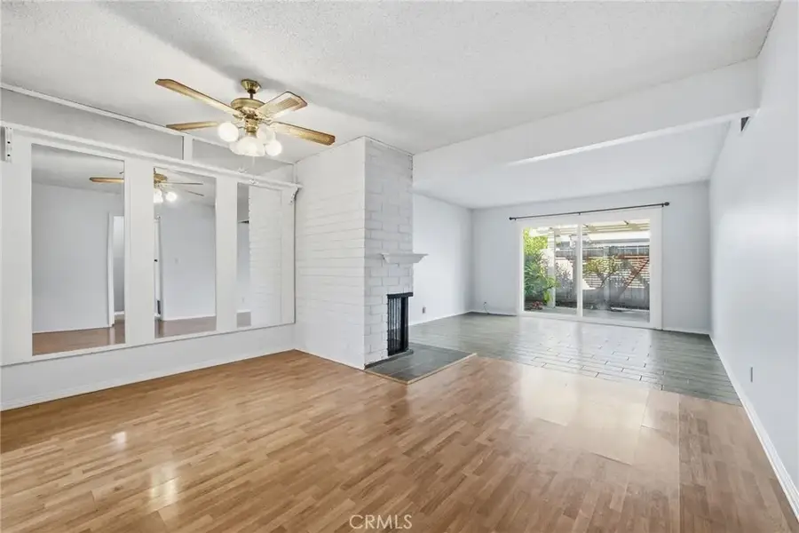 1076 Mitchell Avenue, Tustin, CA 92780 - Image #3