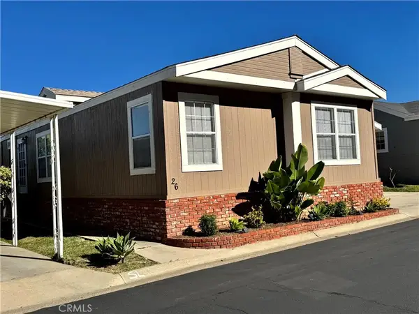 23301 Ridge Route #26, Laguna Hills, CA 92653