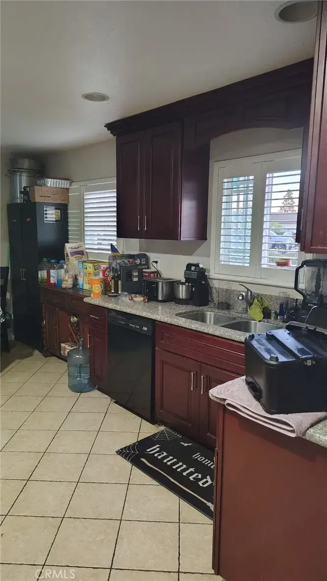 7233 Hayes, Buena Park, CA 90620 - Image #3