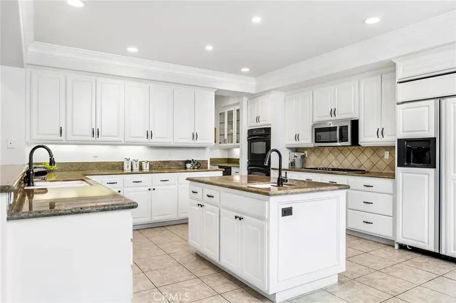 3232 Brimhall Dr, Los Alamitos, CA 90720 - Image #2